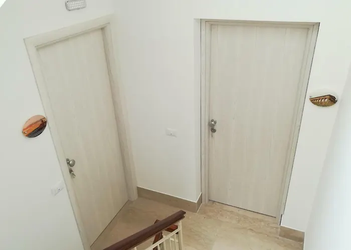 I Paesaggi 카스텔라마레델골포